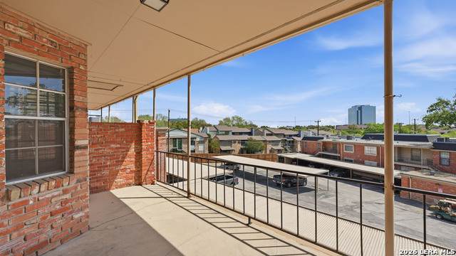 7500 Callaghan - Photo 1