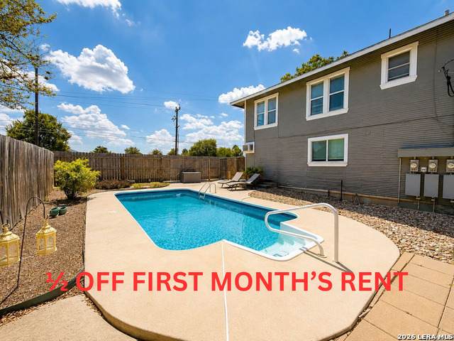 743 Eleanor Ave - Photo 1