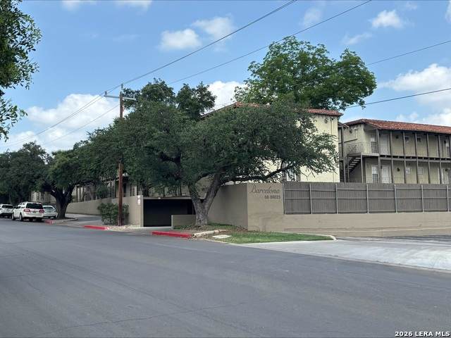 66 Brees Blvd - Photo 1