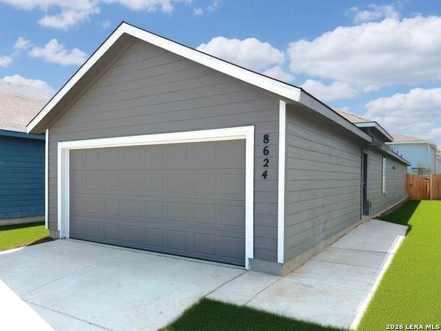 8624 Eucalyptus Hills - Photo 1