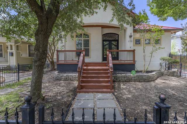 410 Queen Anne Ct - Photo 1