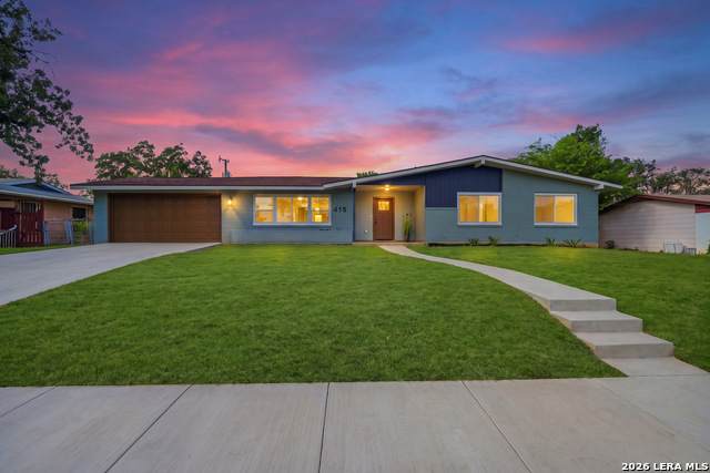 415 Redcliff Dr - Photo 1