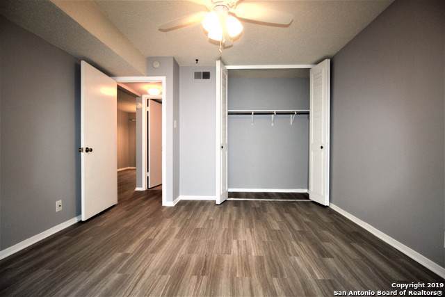 923 Vance Jackson Rd - Photo 1