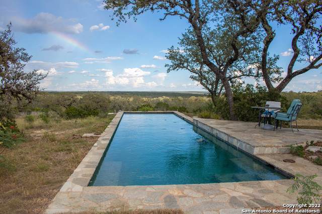 440 Private Road 2321 - Photo 1