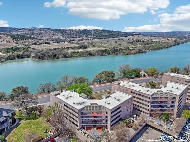 1000 Guadalupe St - Photo 1