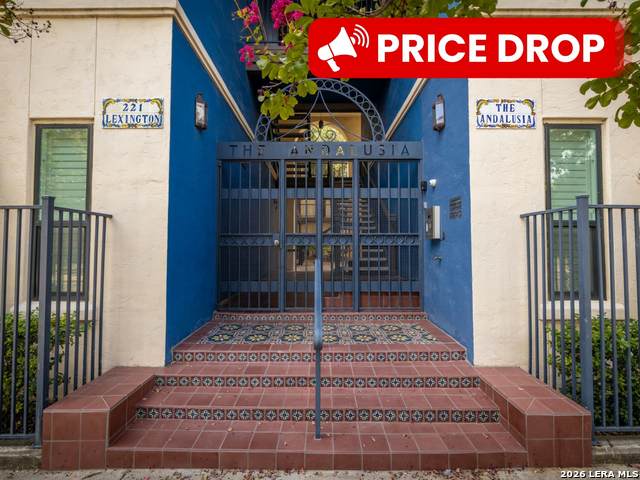 221 Lexington Ave - Photo 1