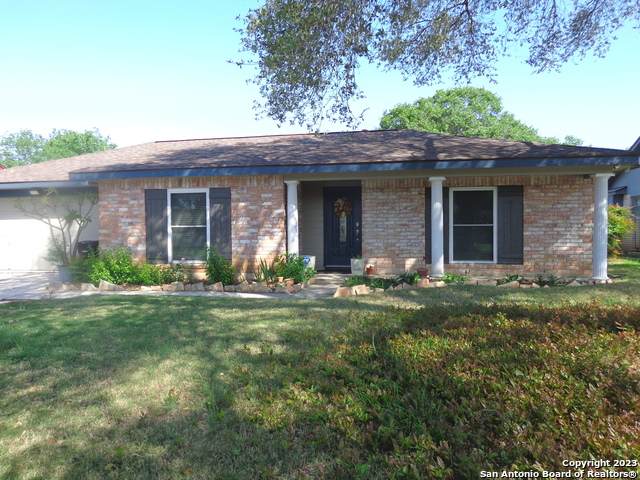 5511 Eaglewood St - Photo 1