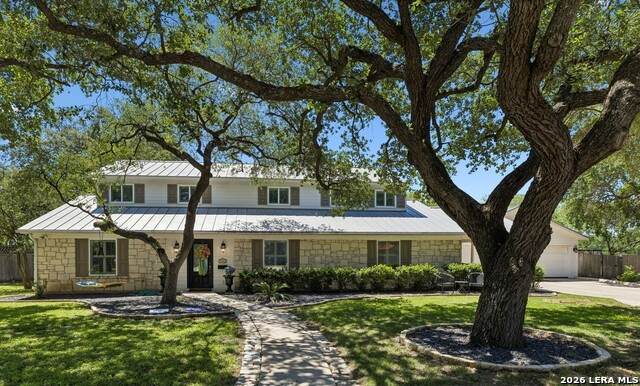 7602 Vinewood Ct - Photo 1