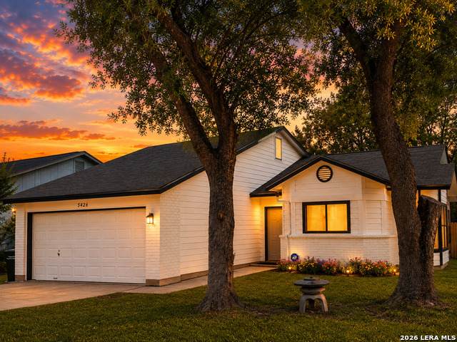 5426 Vista Court Dr - Photo 1