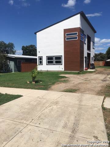 239 Avant Ave - Photo 1