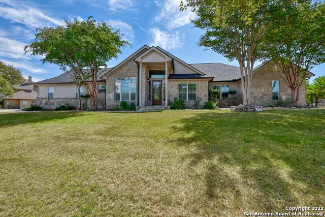 426 Wentworth - Photo 1