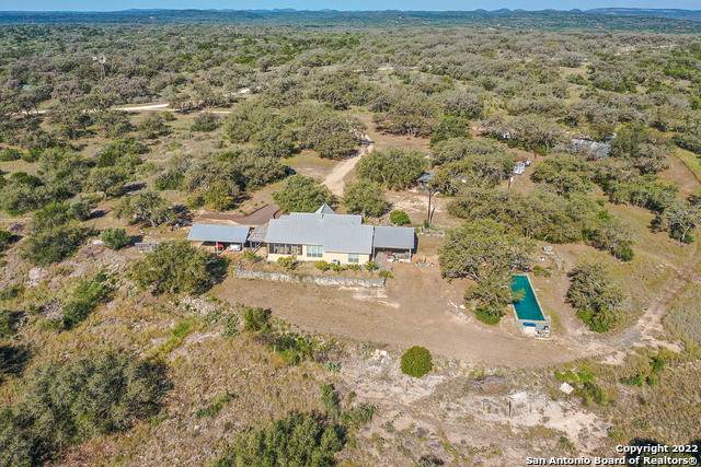 440 Private Road 2321 - Photo 1