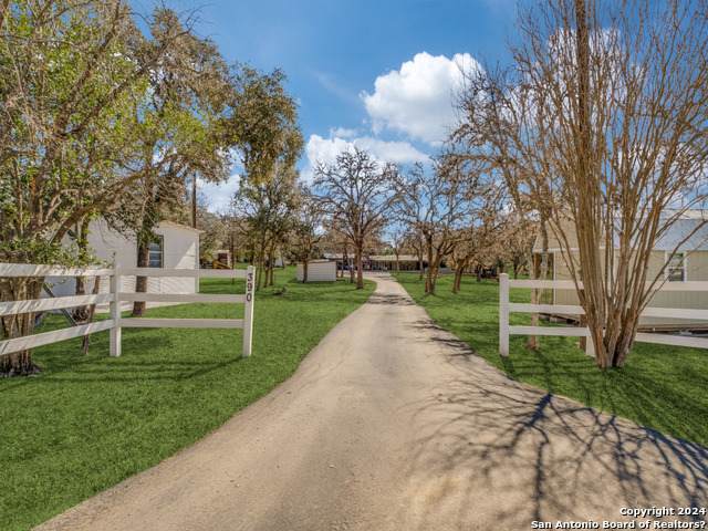 390 Galveston St - Photo 1