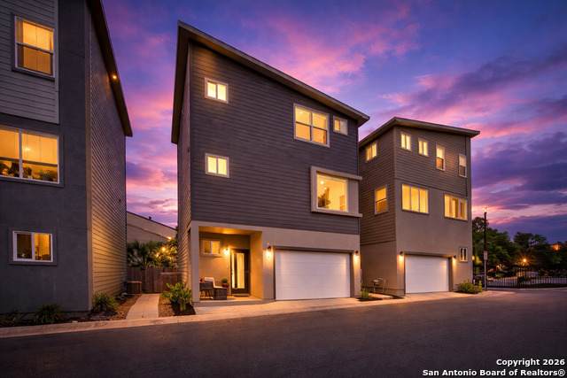 1618 Lawndale #2 - Photo 1