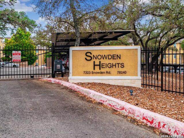 7323 Snowden Rd - Photo 1