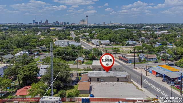 705 Roosevelt - Photo 1