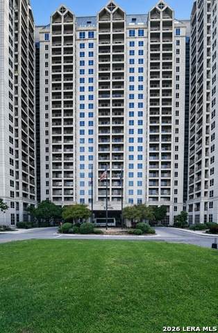 1 Towers Park Ln - Photo 1
