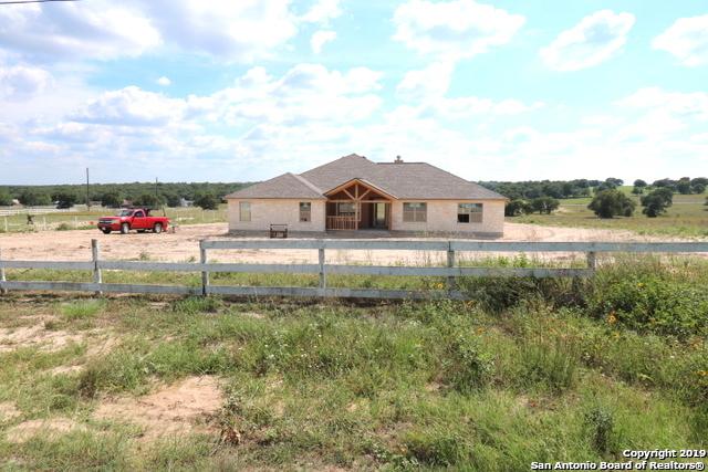 605 Lakeridge Ln - Photo 1