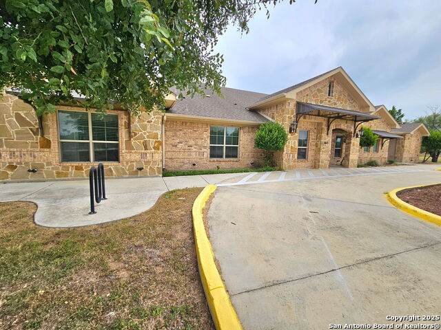 8615 Mystic Park - Photo 1