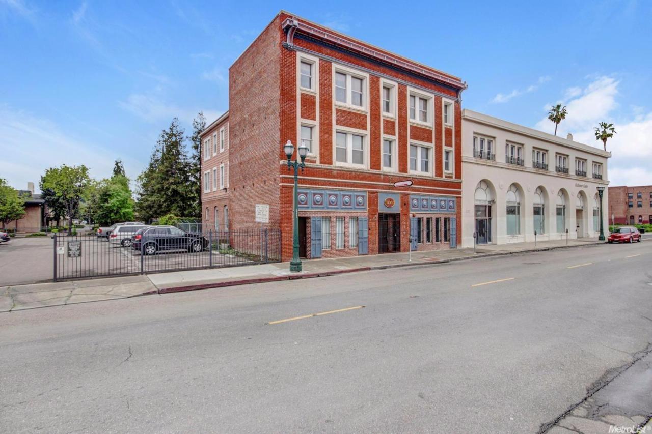 333 Channel Street - Photo 1