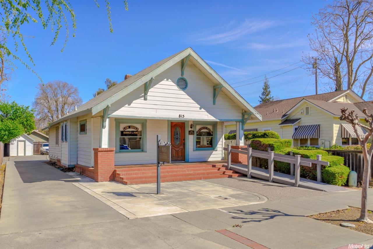 815 North Street - Photo 1