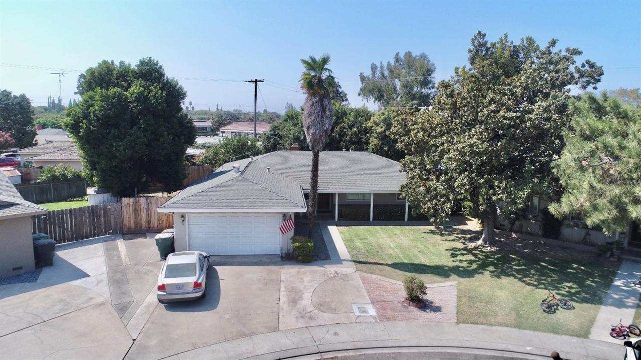 1108 Duchess Court - Photo 1