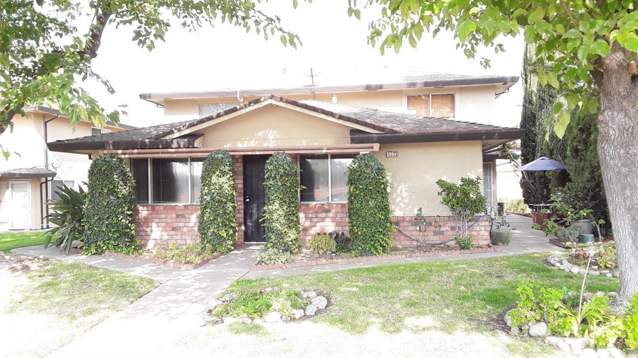 4533 Palm Avenue - Photo 1