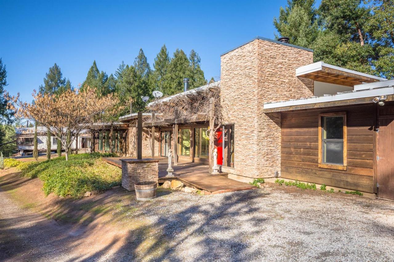 4152 Owl Creek Rd - Photo 1