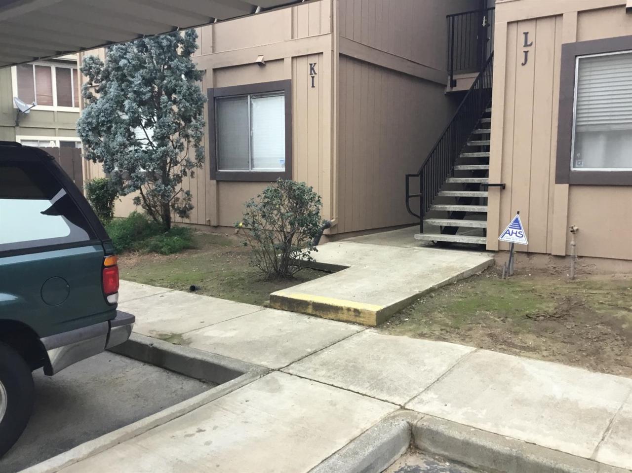 455 Cherry Ln - Photo 1