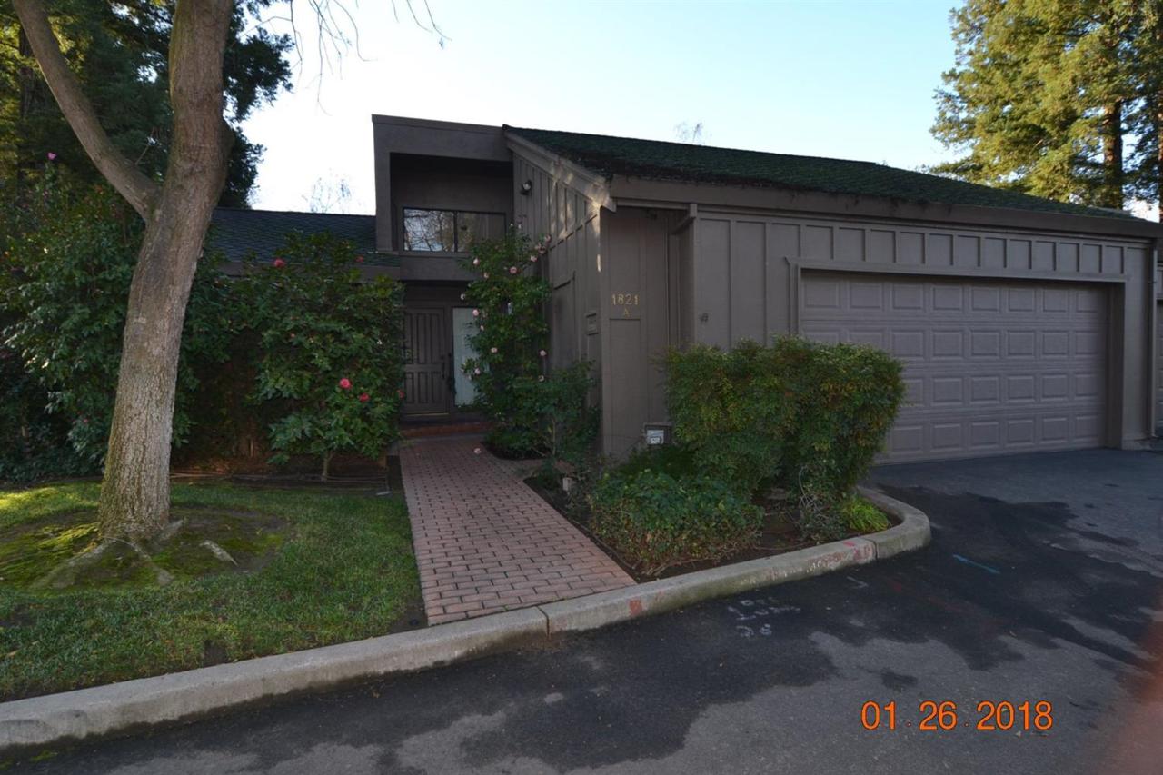 1821 Edgebrook Drive - Photo 1