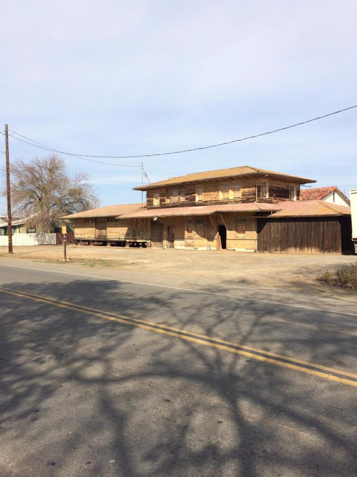 3746 Santa Fe Avenue - Photo 1