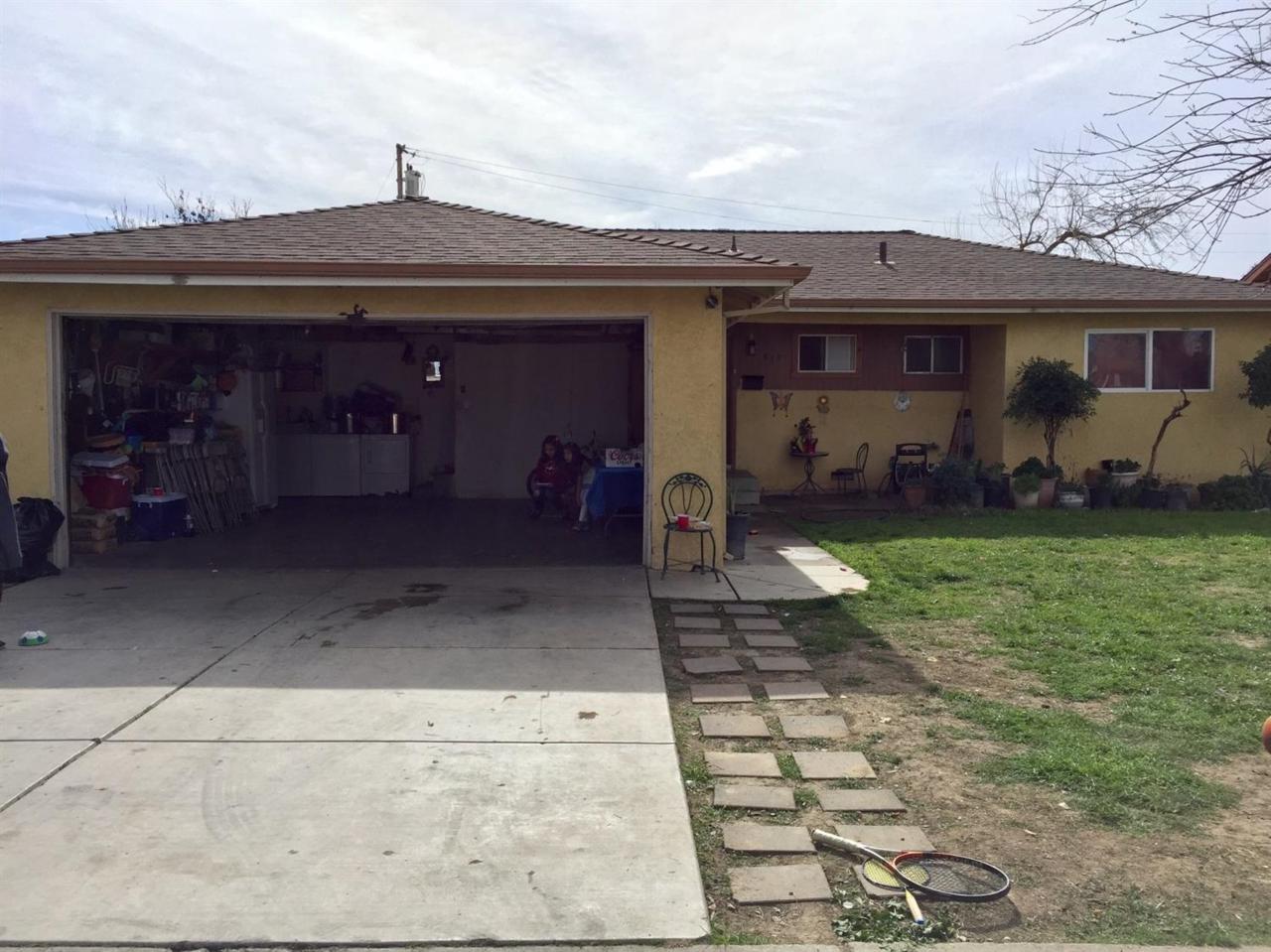 513 Pinion Street - Photo 1