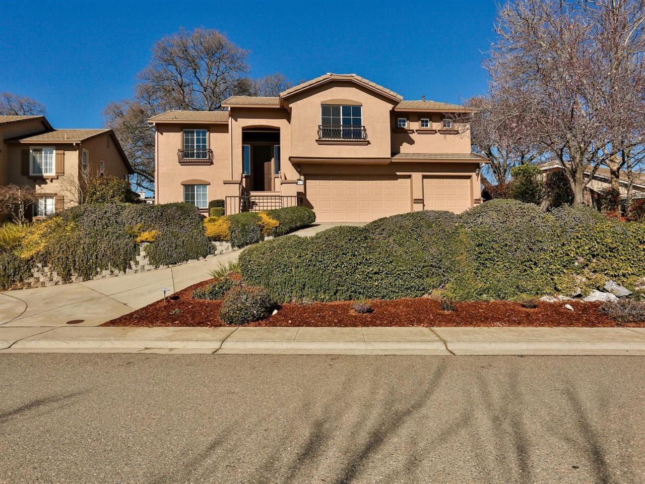 8017 Peach Spruce Drive - Photo 1