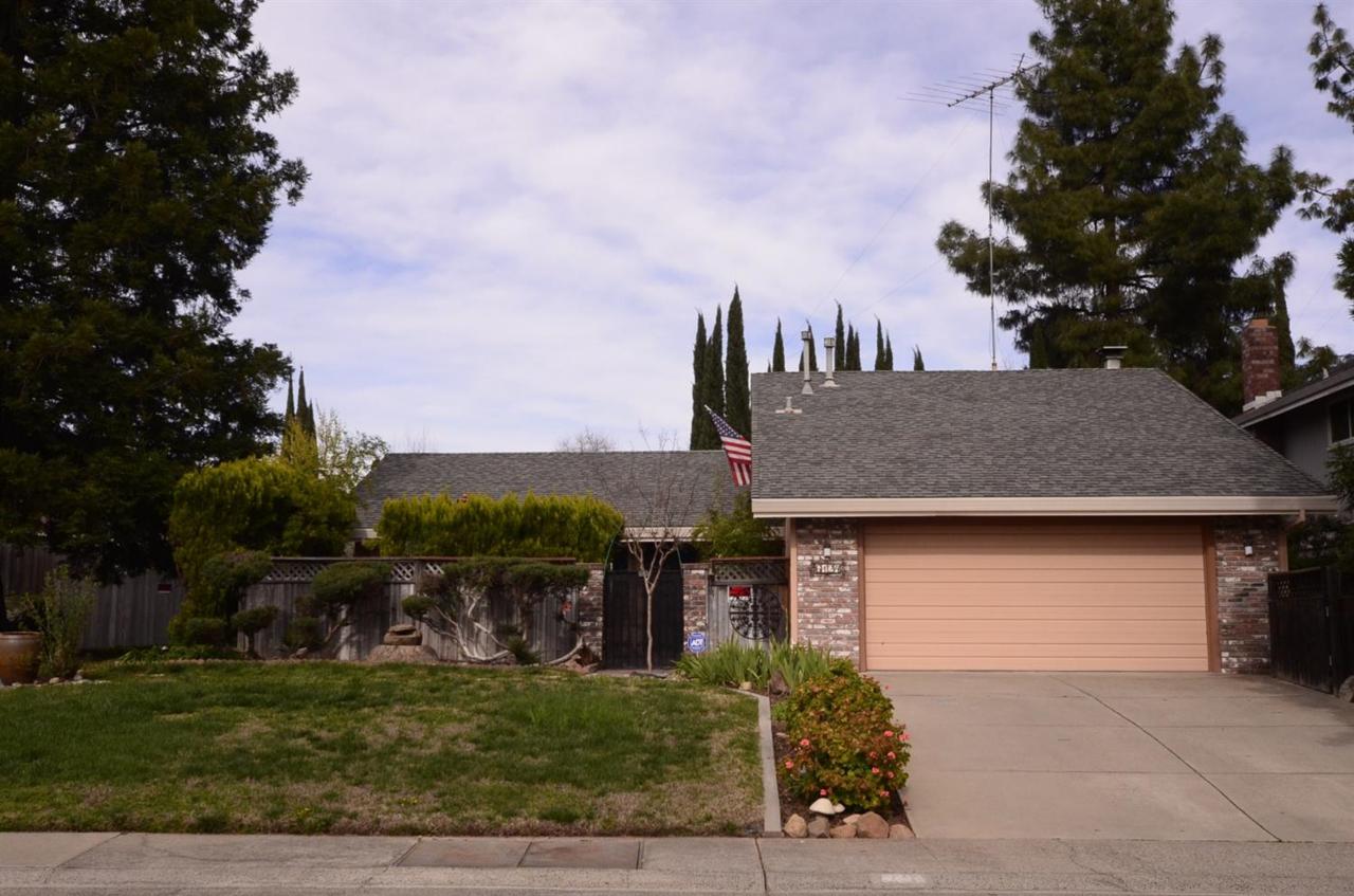 6124 Hilltree - Photo 1
