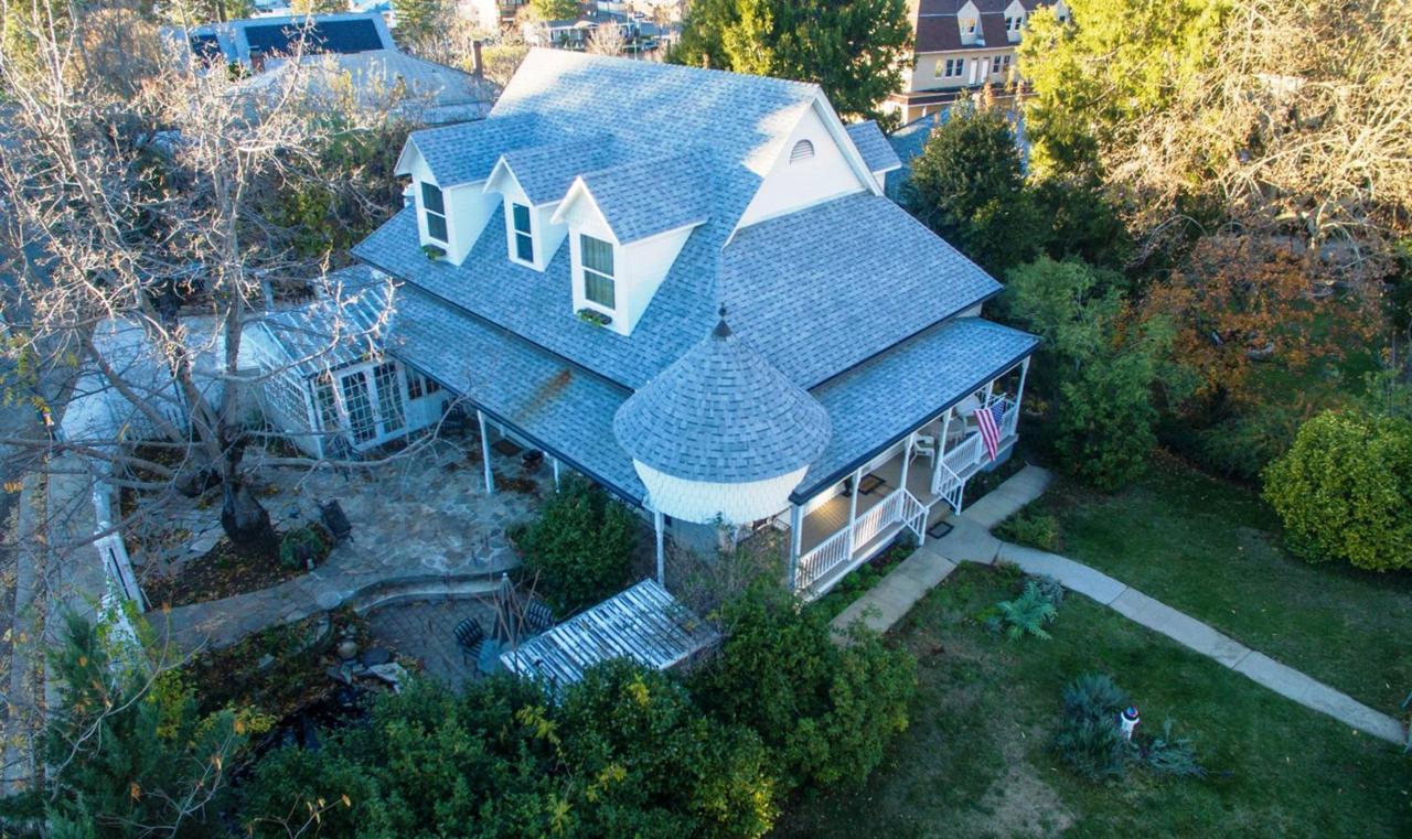 33 Auburn Street - Photo 1