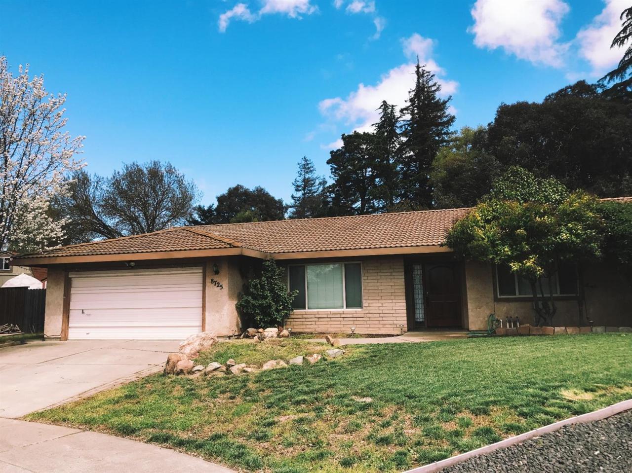 8725 Tipton Court - Photo 1