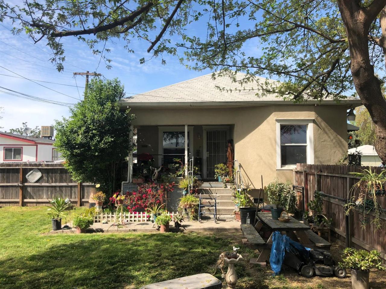 3947 Fremont Street - Photo 1