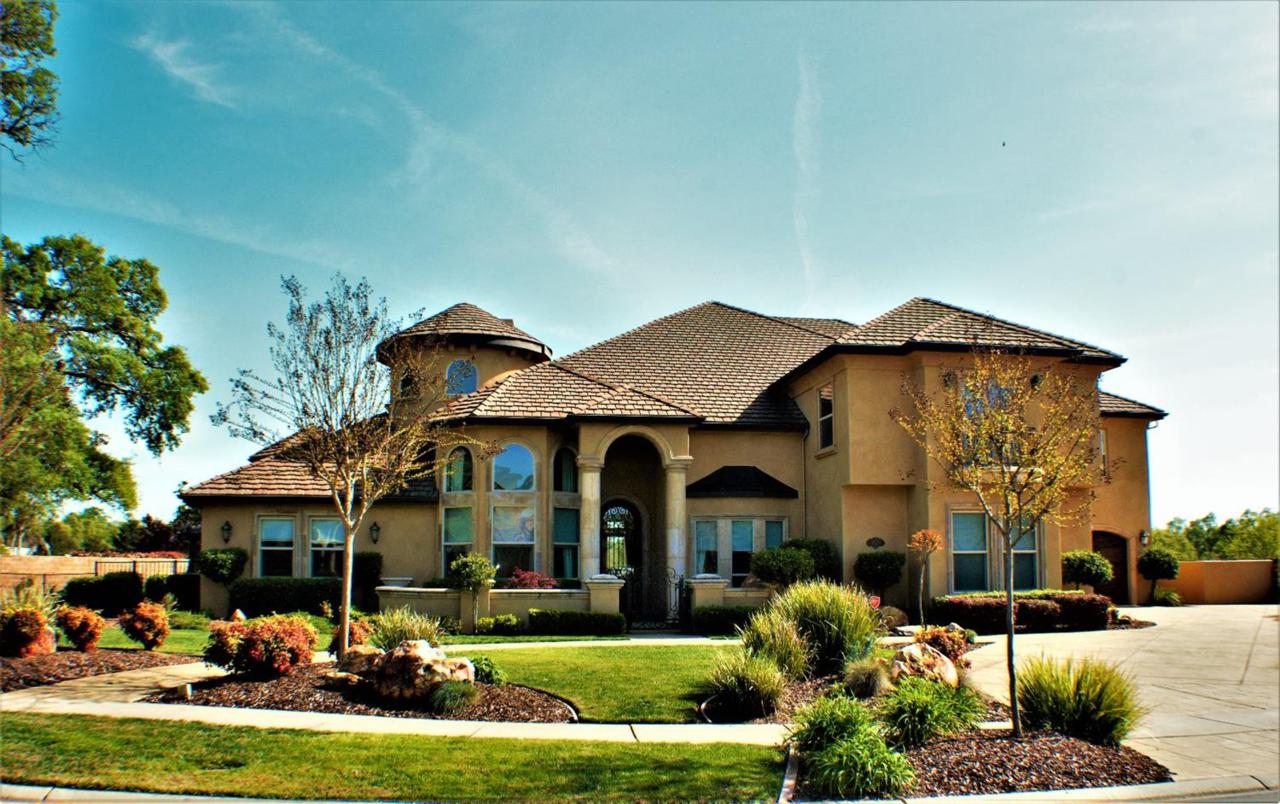 3631 Bridlewood Way - Photo 1