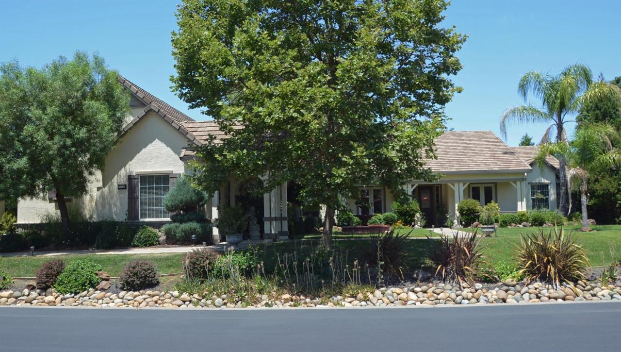 9715 Silvertrail Lane - Photo 1