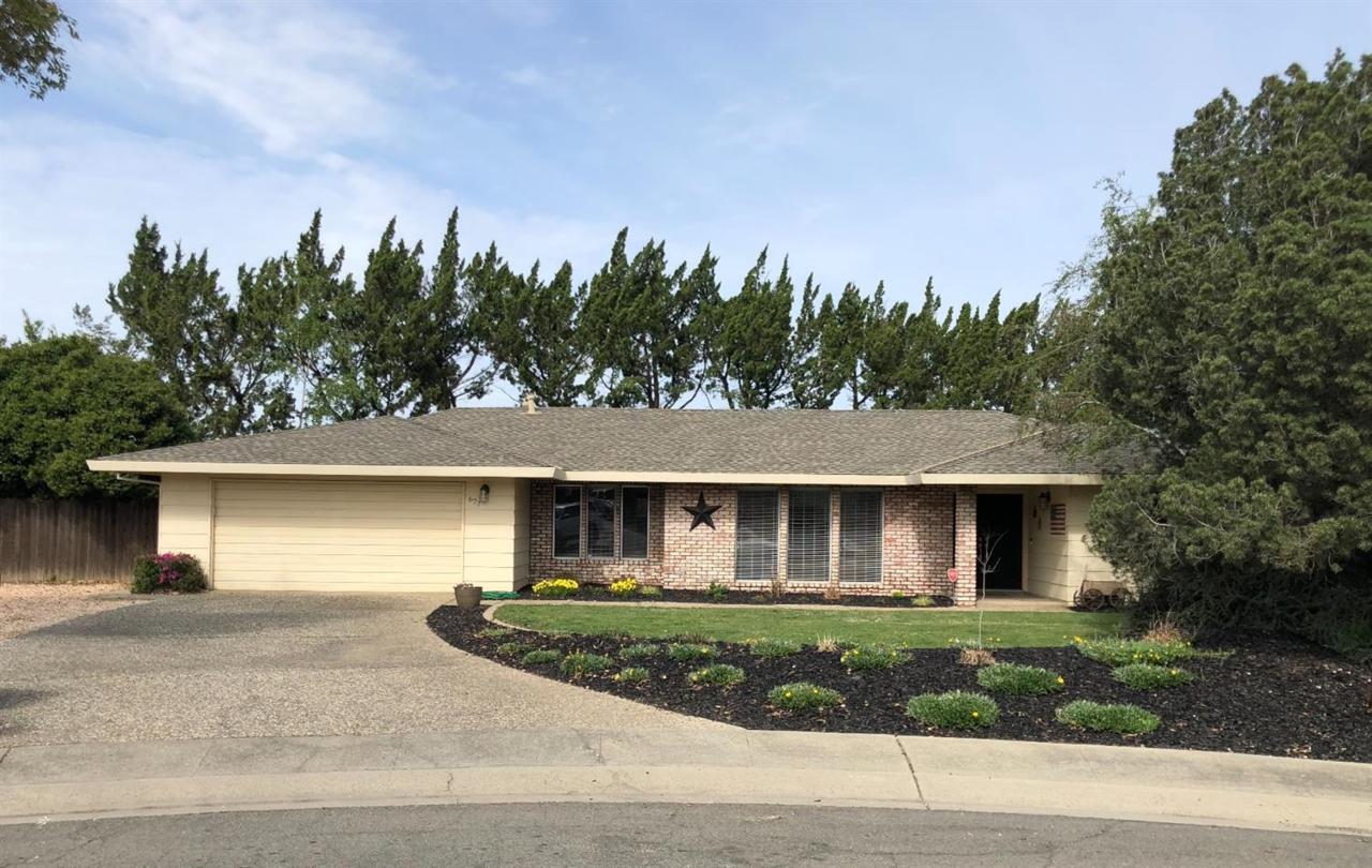 677 Westwood Drive - Photo 1
