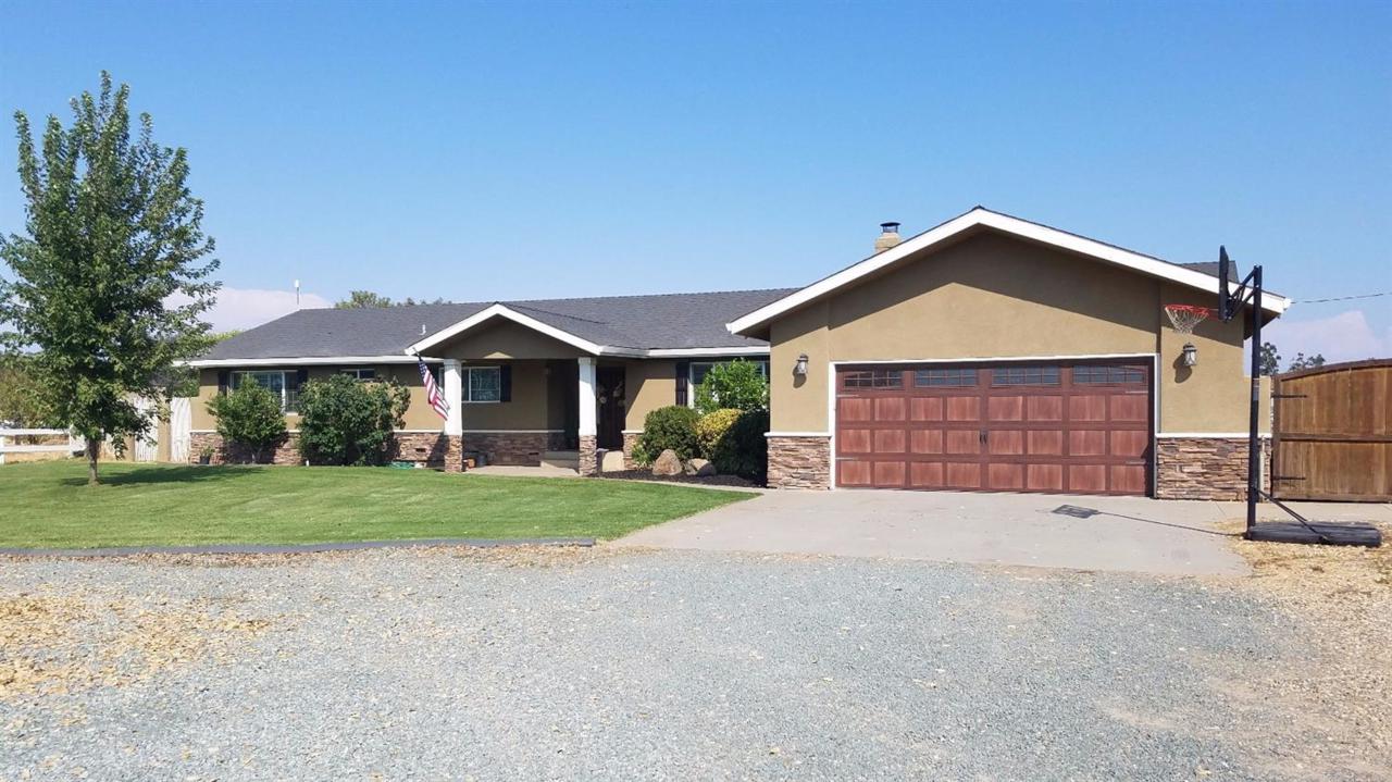25098 Watkinson Road - Photo 1
