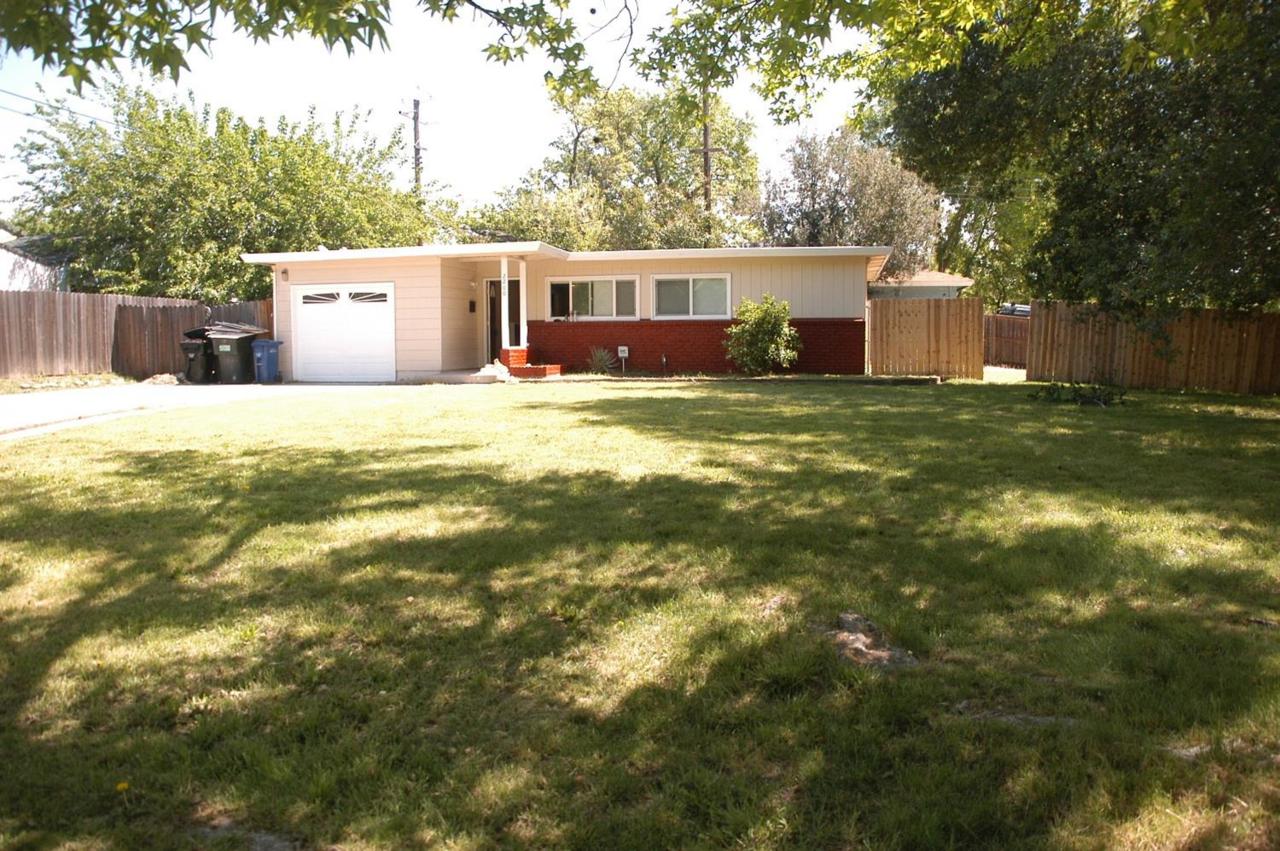 2200 Bell Street - Photo 1