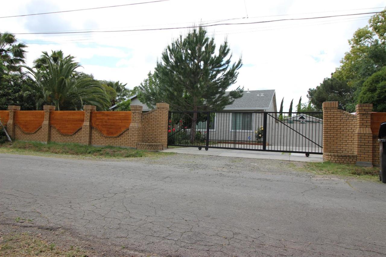 4935 Sunshine Lane - Photo 1