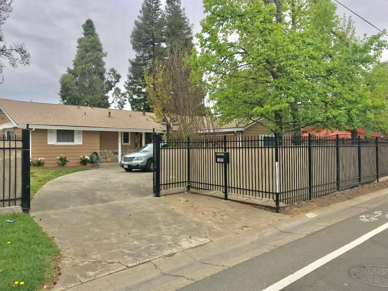 1005 Eastern Avenue - Photo 1