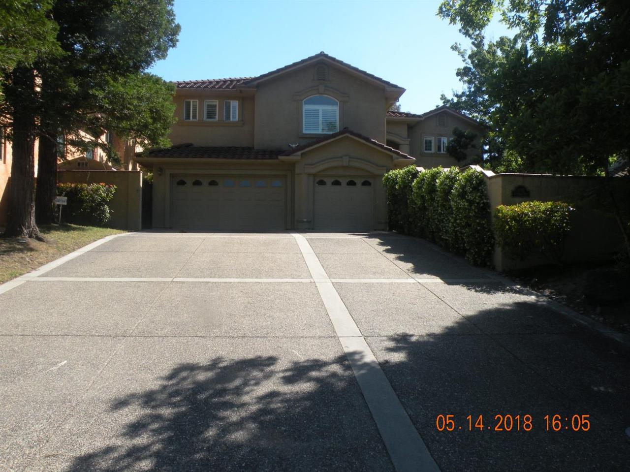 4916 Saint Andrews Drive - Photo 1