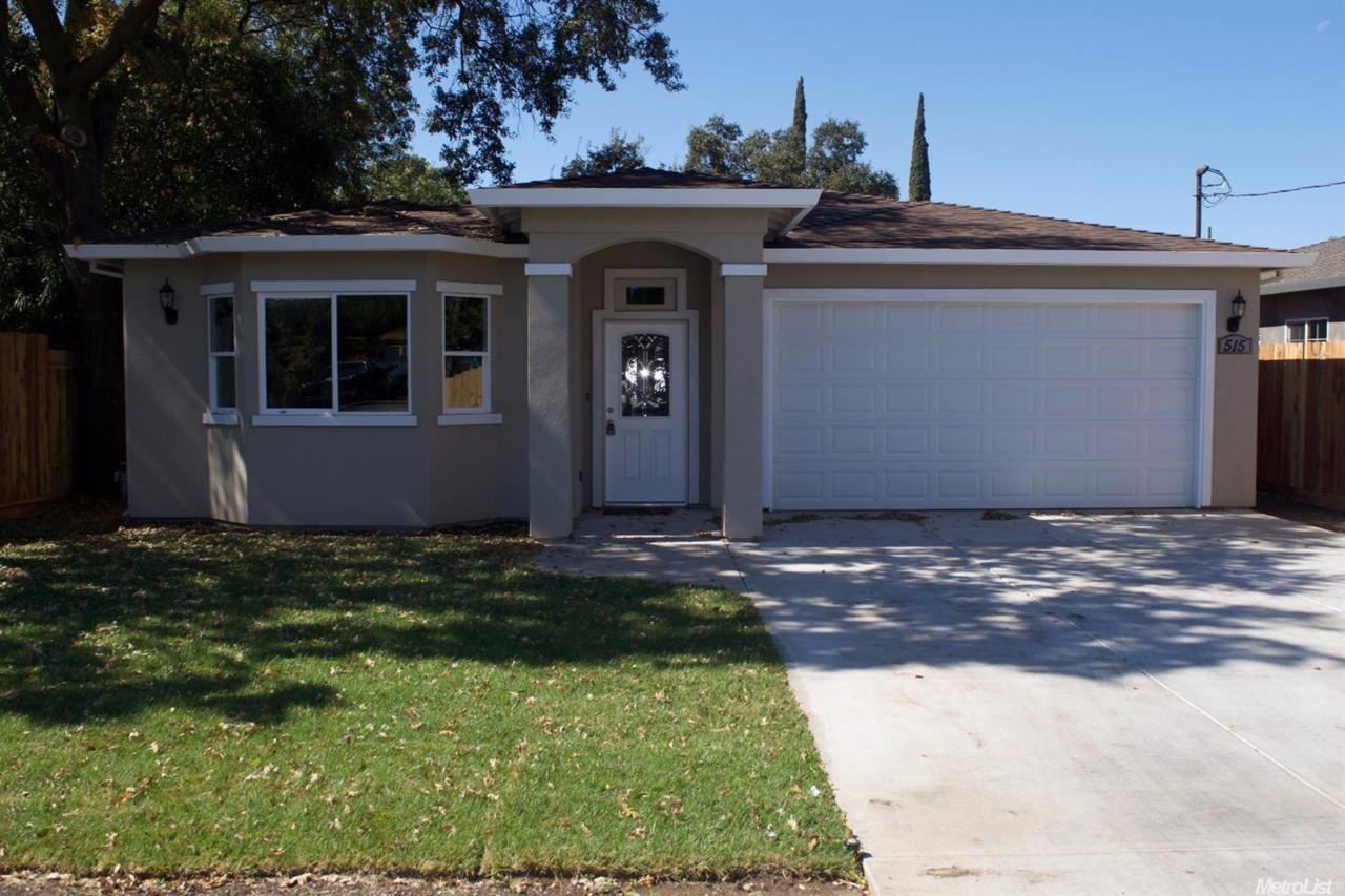 544 Hinkley Avenue - Photo 1