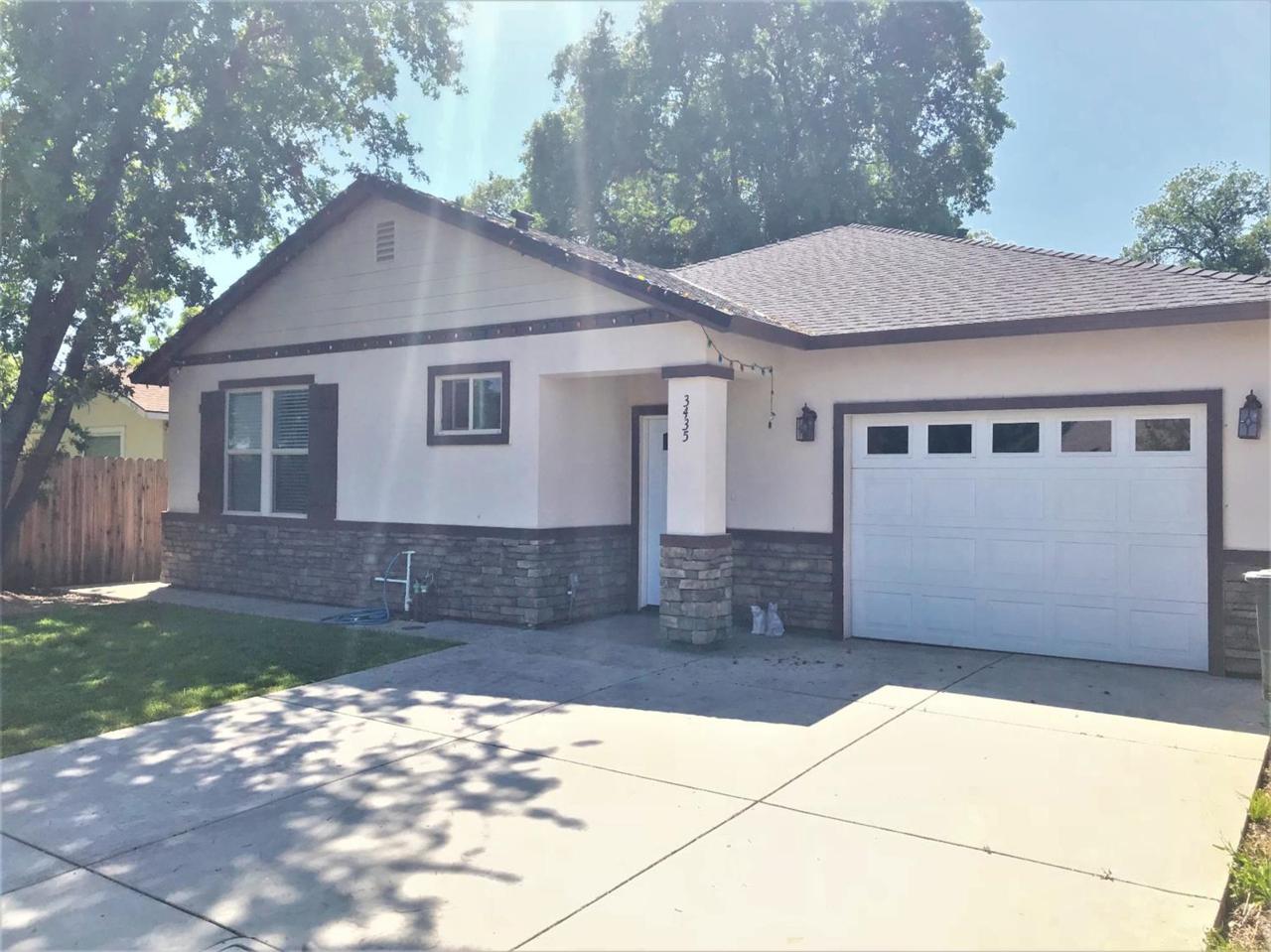 3435 Shelden Street - Photo 1