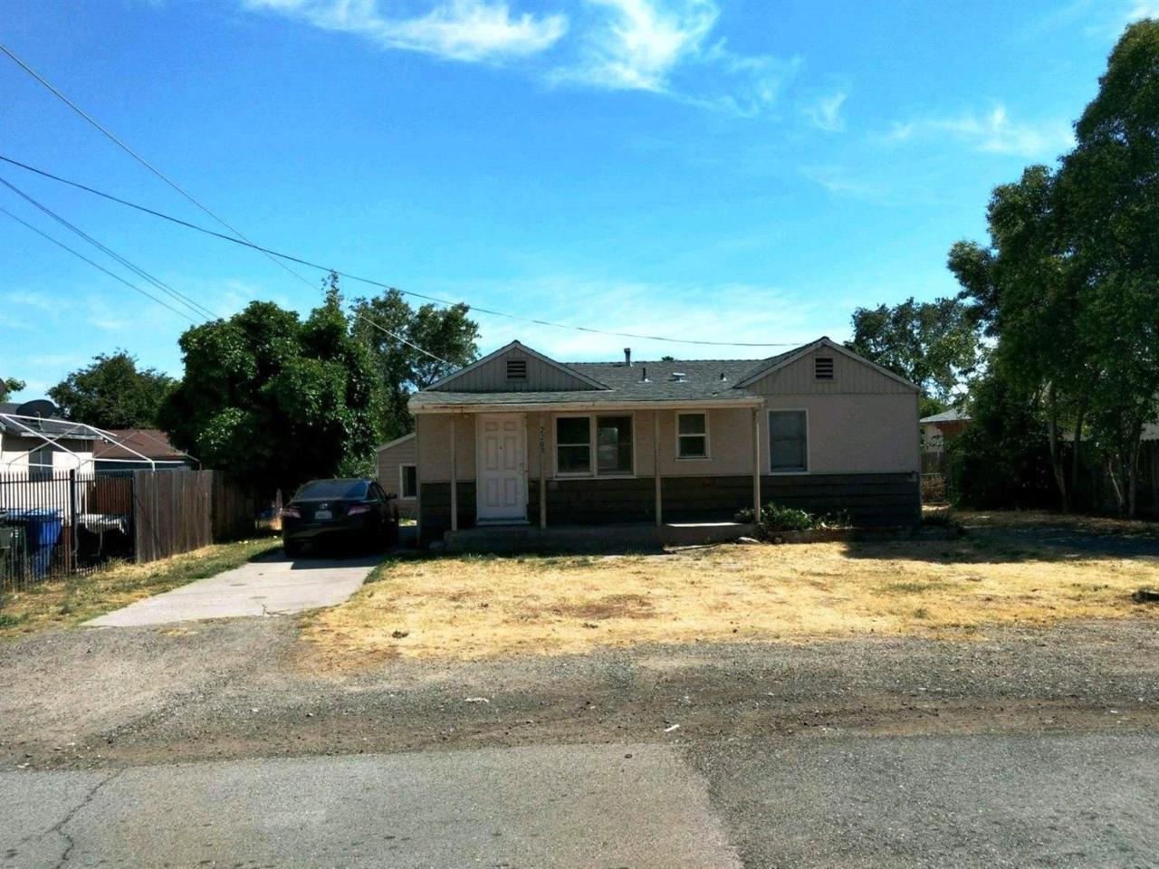 2208 Rene Avenue - Photo 1