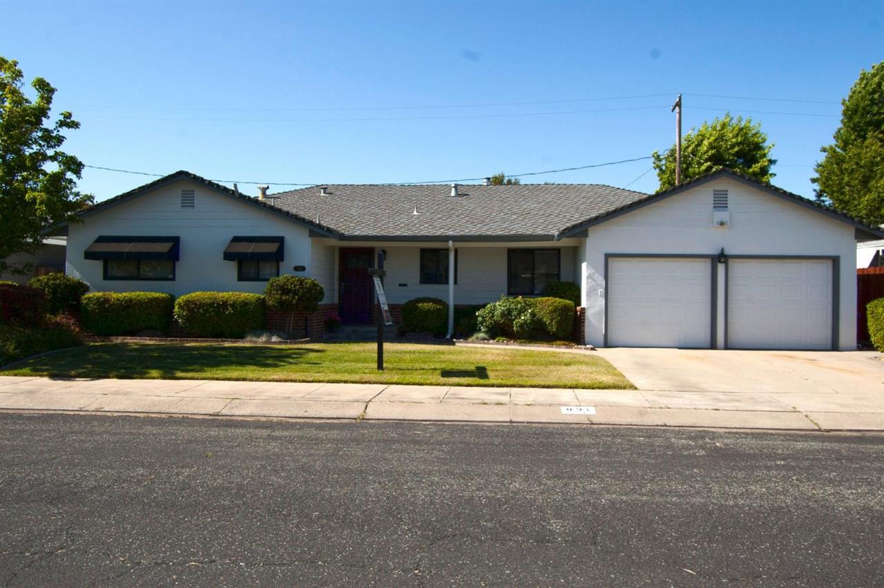 831 Dianna Drive - Photo 1