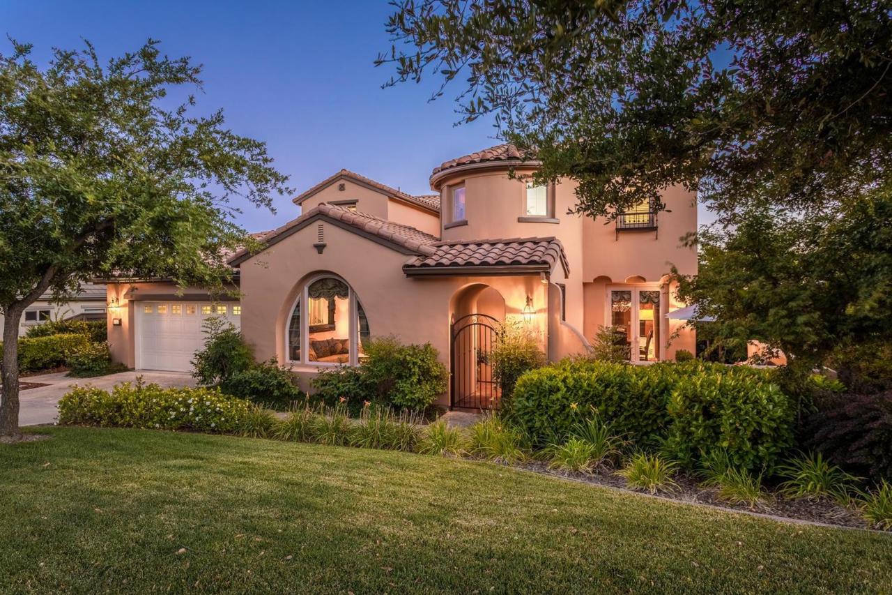 1721 Terracina Drive - Photo 1